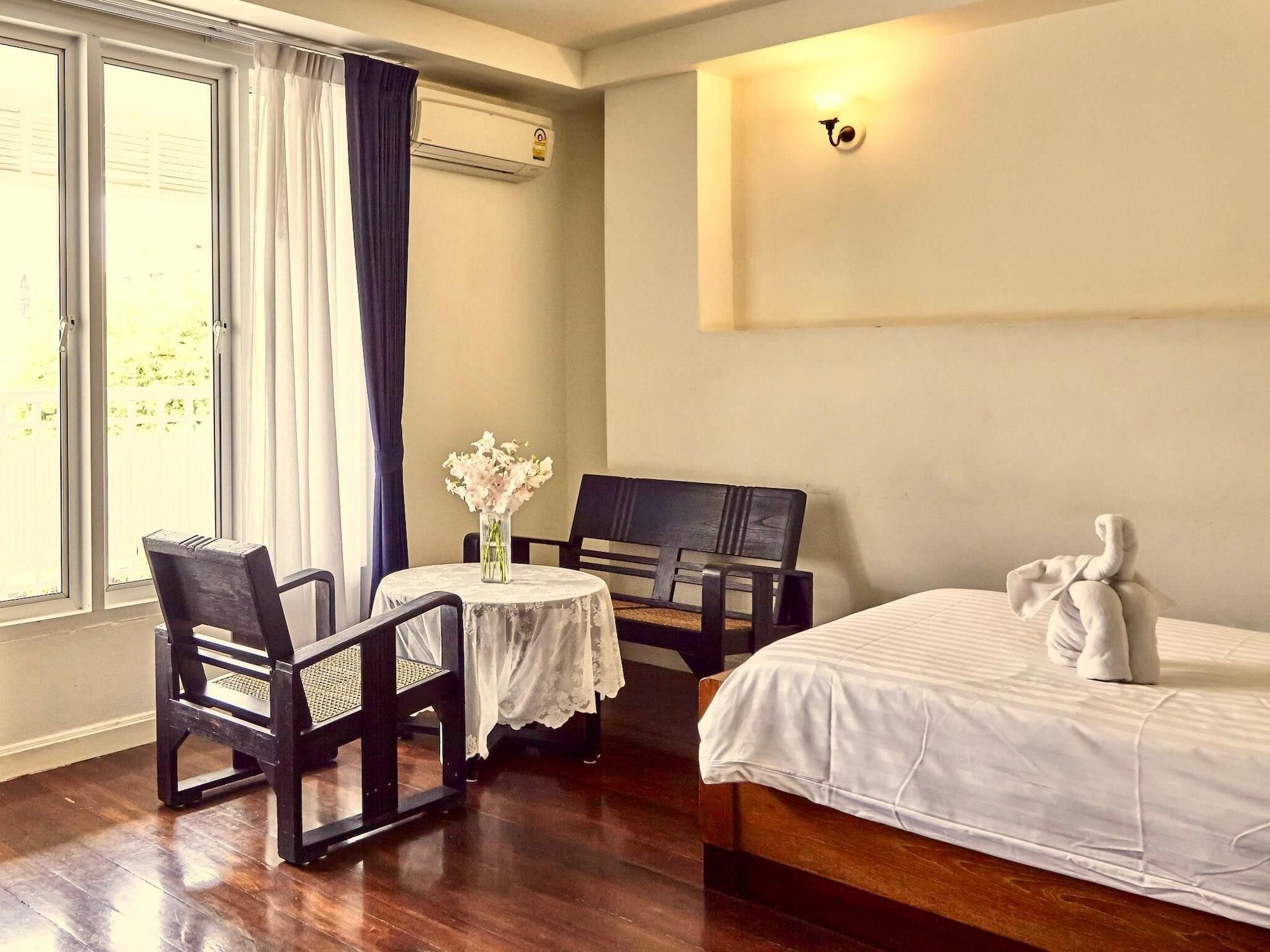 Ssip Boutique Dhevej Bangkok (Adults Only) Otel Dış mekan fotoğraf